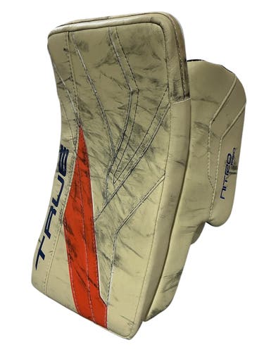 Matt Tomkins True Nitro Pro Goalie Blocker Pro Stock (Used) 9037
