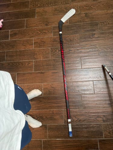 Intermediate Bauer Pulse Right Handed Hockey Stick P92 65 Flex Pro Stock (New)