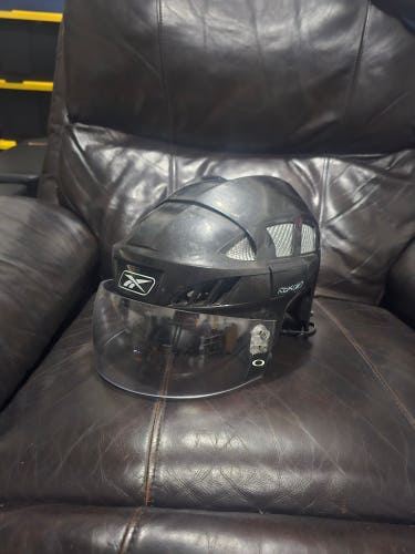 Large Reebok 8K Helmet (Used)