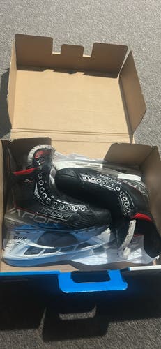 2021 Bauer Vapor 3X Hockey Skates 9 (Used)