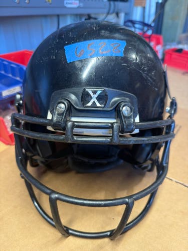 USED XENITH X2E+ YOUTH FOOTBALL HELMET - LARGE - BLACK