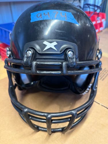 USED XENITH X2E+ YOUTH FOOTBALL HELMET - LARGE - BLACK