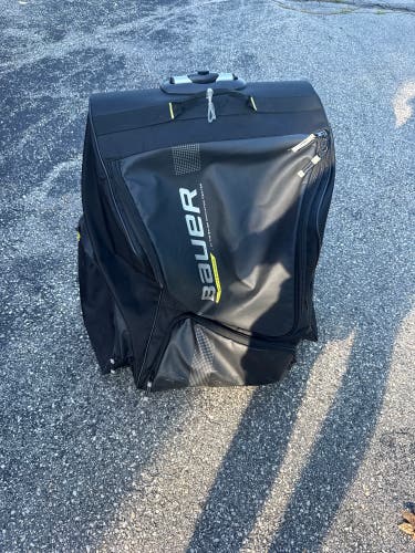 Bauer Wheeled Bag (Used) 25"x15"x18"