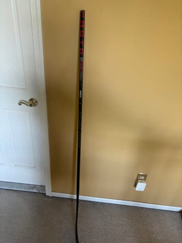Like New NHL player Even Rodrigues Bauer Proto-R Right Handed Hockey Stick P28M 80 Flex Pro Stock