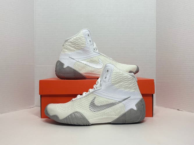 Men’s Size 8 (9.5 W) Nike Tawa Flyknit Wrestling Shoes CI2952-100 White Silver NEW