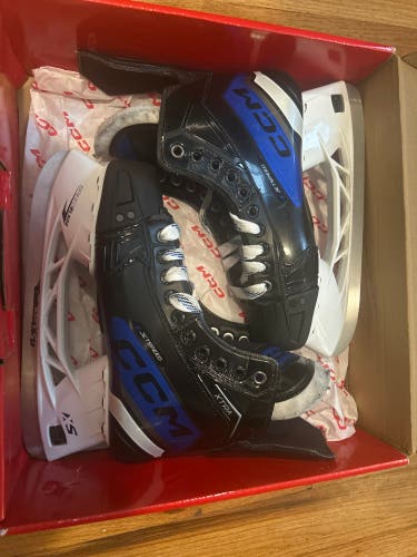 Used Senior - CCM JetSpeed Xtra Ice Hockey Skates