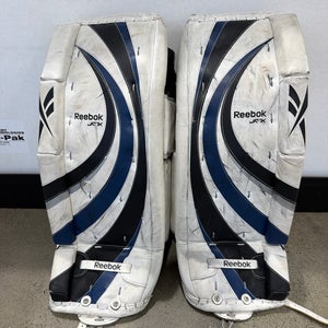 White 26" Junior Reebok 7k Goalie Leg Pads (Used)