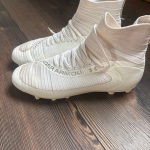 Men's Size M 10.5 (W 11.5) Under Armour High Top Molded Cleats (Used)