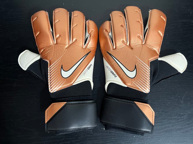 Nike Vapor Grip 3 Promo 22 Goalkeeper GK Gloves Size 9 FB2094-810