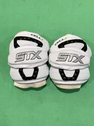 Used Medium STX Cell V Elbow Pads