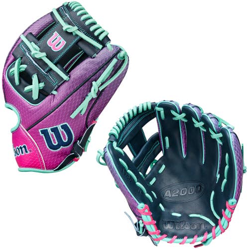 CWS WILSON A2000 - GRAPE FLAMINGO - 11.5" - 1786 SS - RHT Baseball Glove (NEW)