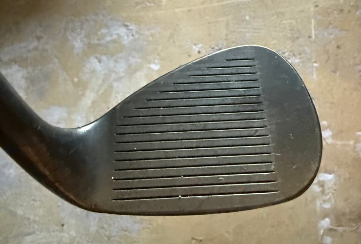 Men's Titleist Left Hand Wedge 54 Degree Steel Shaft (Used)