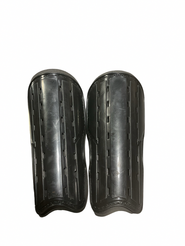 Used Soccer Shin Guards Youth Black SM 11834-S000054635