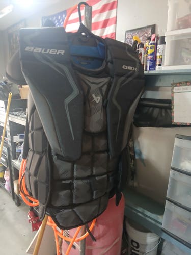 XL 2023 Bauer GSX Goalie Chest Protector (Used)