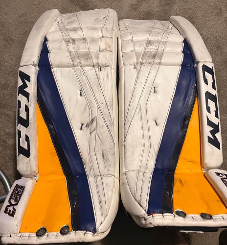 34" 2017 CCM Extreme Flex 3 Goalie Leg Pads Pro Stock (Used)