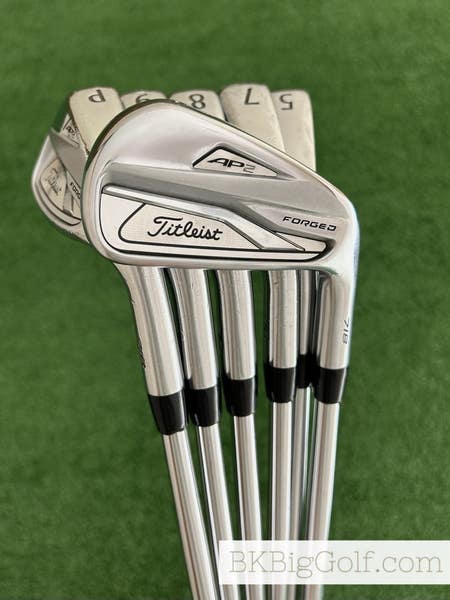 Titleist AP2 718 Forged Iron Set 5-P / True Temper AMT White Stiff