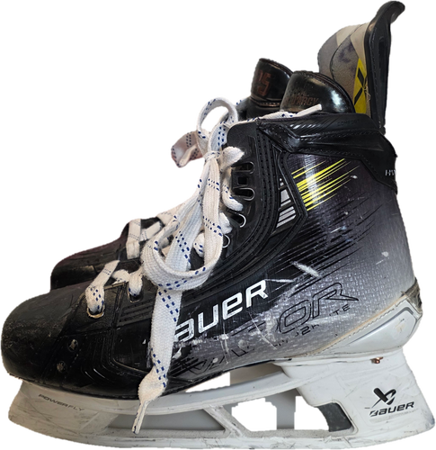 Bauer Vapor Hyperlite 2 Hockey Skates Pro Stock 8.5 (Used)