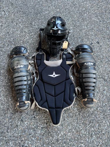 Youth All Star Classic Pro Catcher's Set | Ages 9-12