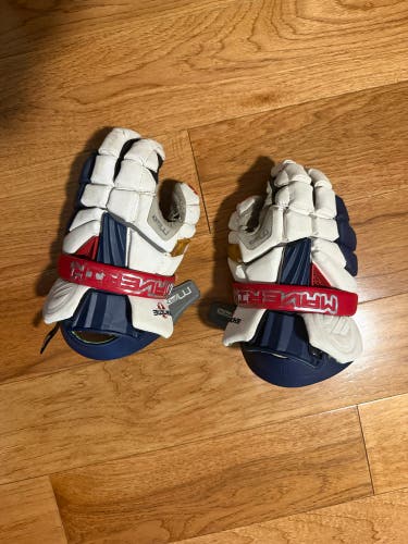 Maverik Showtime Gloves 2016
