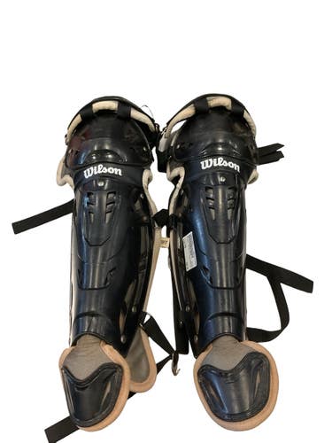Wilson Catchers Leg Guards Youth 11859-S000032686