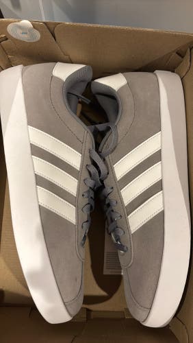 Gray Men's Size M 11.5 (W 12.5) Adult Adidas Shoes (New)