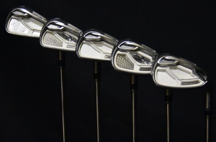 COBRA AMP CELL IRONS SET: 5-9 IRONS, SHAFT 39IN (5I), STIFF FLEX, RIGHT HANDED