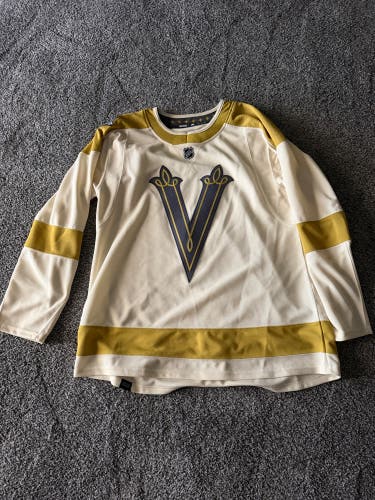 Size 52 Men's Adidas Jersey (New)