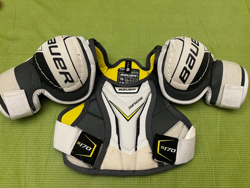Small Youth Bauer Supreme S170 Shoulder Pads (Used)