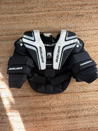 Large/Extra Large Bauer Prodigy 2.0 Goalie Chest Protector (Used)