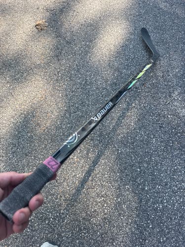 Junior Bauer Proto-R Hockey Stick Left Hand P28 50 Flex (Used)