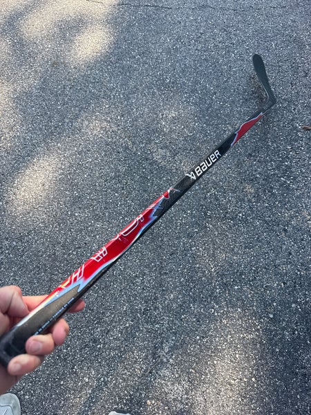 Intermediate Bauer Vapor Flylite Hockey Stick Left Hand P92 55 Flex (Used)
