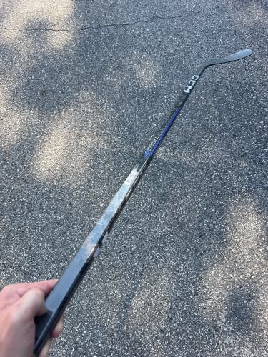 Junior CCM Ribcor Trigger 9 Pro Hockey Stick Right Handed P29 50 Flex (Used)