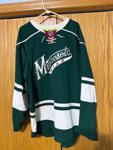 Green Size 54 Adult Unisex Reebok Jersey (Used)