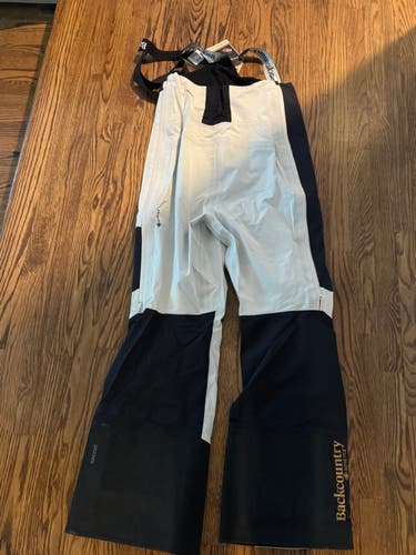NEW Backcountry Cardiac GORE-TEX 3L Bib Pant – Women’s MEDIUM