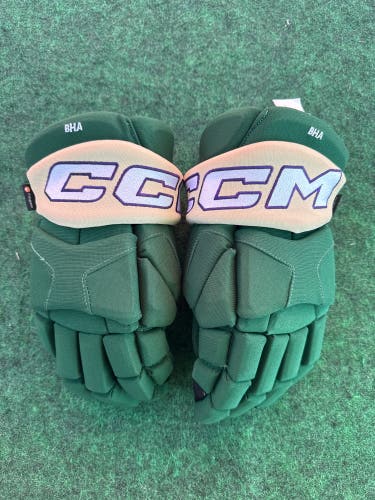 Green Senior CCM 95C Gloves 15" Boston Hockey Academy (New)