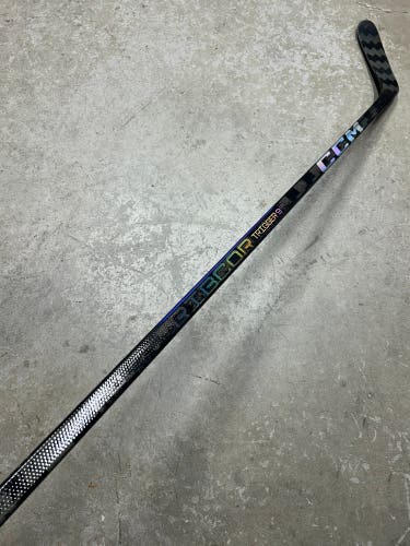 80 Flex Custom P28 Senior CCM RibCor Trigger 9 Pro Left Hand Hockey Stick Pro Stock (New)