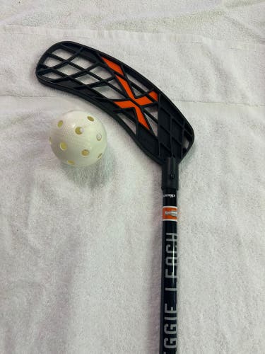 Super Rare Reggie Leach NHL Philadelphia Flyers commemorative Custom branded Floorball stick
