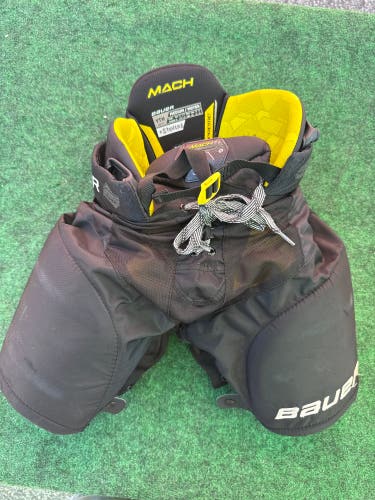 Black Bauer Supreme Mach Hockey Pants (Used) | Youth Medium