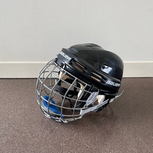Used Bauer 4500 Size Small Black Hockey Helmet and Cage Combo