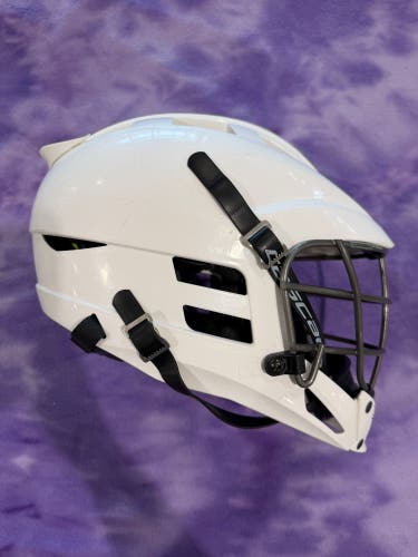White Youth Cascade CS Youth Helmet (Used)