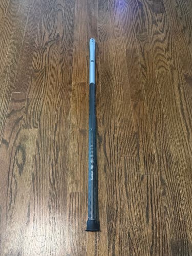 Epoch Dragonfly Shaft Eight F30 (Used)