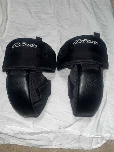 Brian's Pro II Senior Knee Pads (Used) Black goalie knee pads