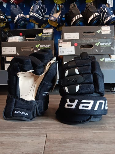 Bauer S18 Nexus N2900 Gloves 11" (New)