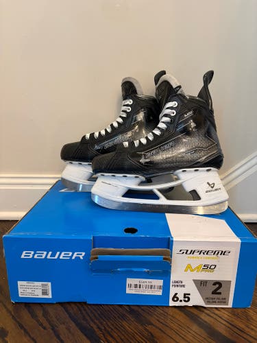 2025 Bauer Supreme M50 Pro Hockey Skates Fit 2 6.5 (Used)