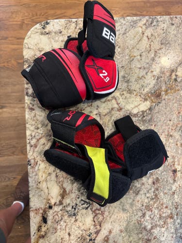 Senior Small Bauer Vapor X2.9 Elbow Pads (Used)