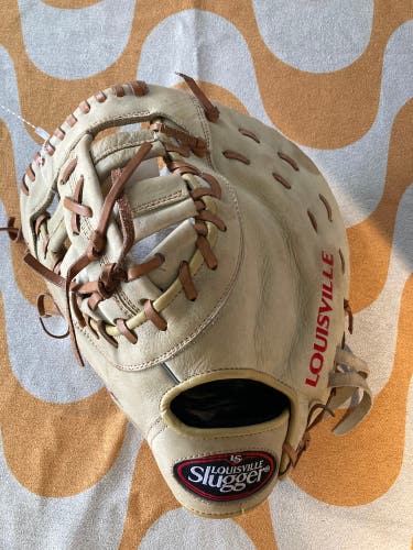 Louisville Slugger 125 Series LH First Base Baseball Glove 12.5" (Used)