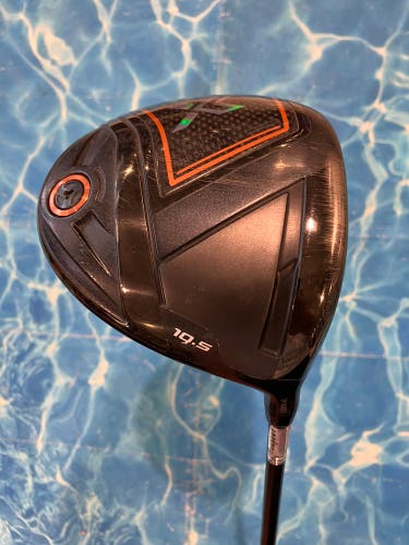 XXIO X Black Driver Right Handed Stiff Flex 10.5 Loft (Used)