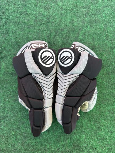 Black Maverik Charger Lacrosse Gloves (Used) | Large 13"