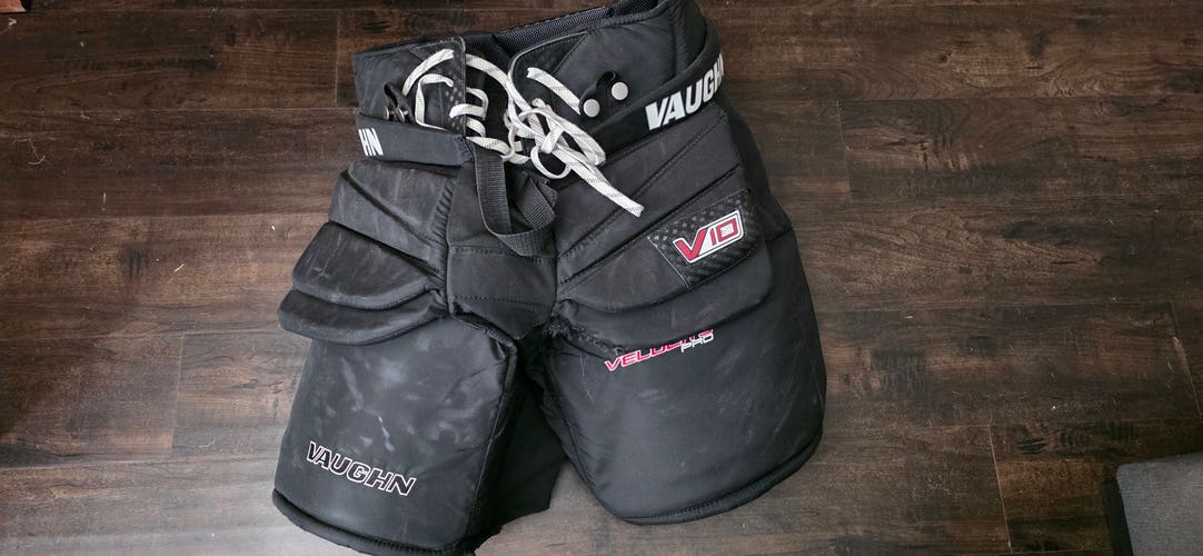 Senior Small Vaughn Velocity V10 Pro Hockey Goalie Pants