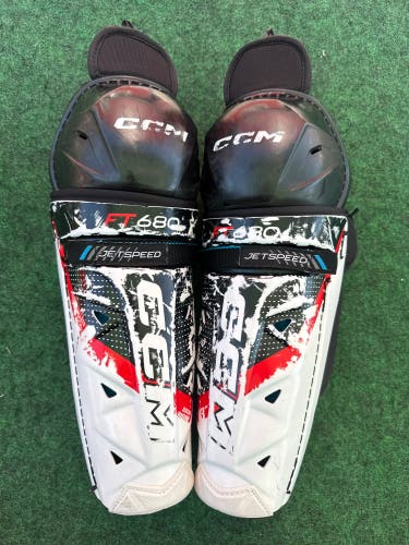 Senior CCM JetSpeed FT680 Shin Pads 13" (Used)